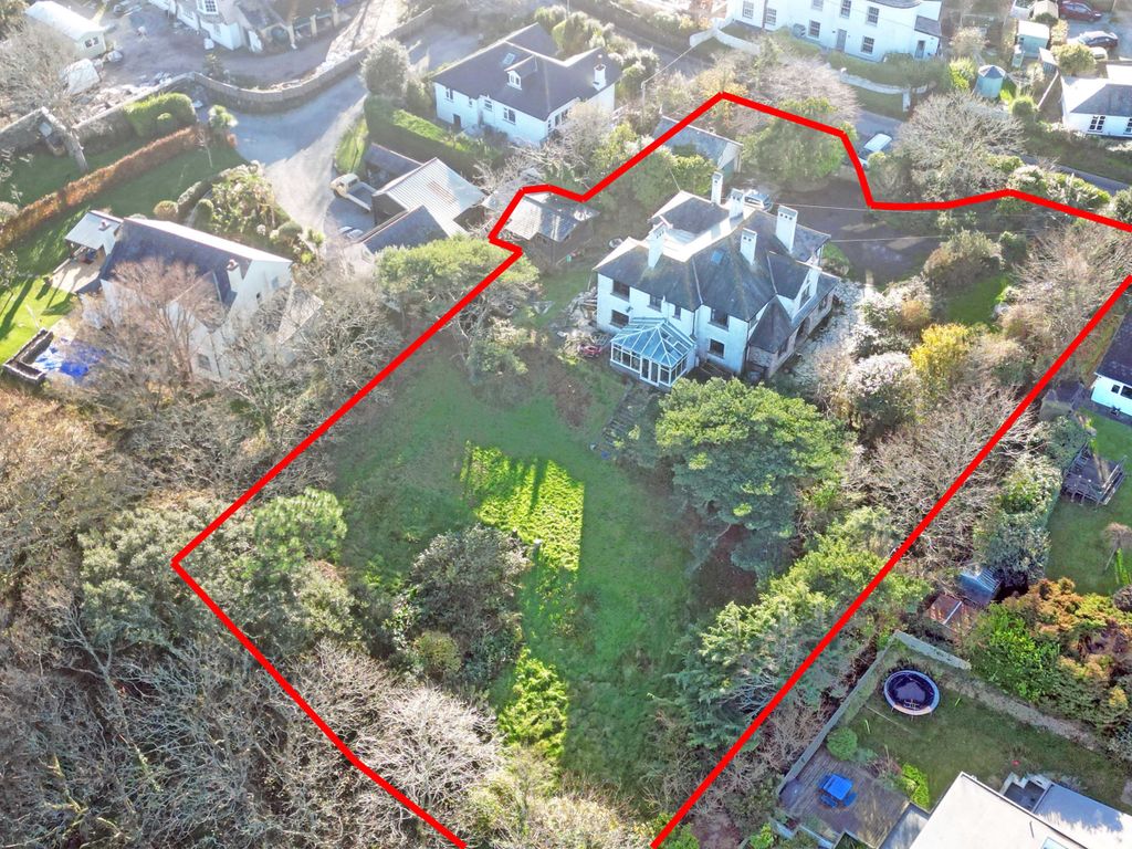 Property photo 2 of 12 Photo 2