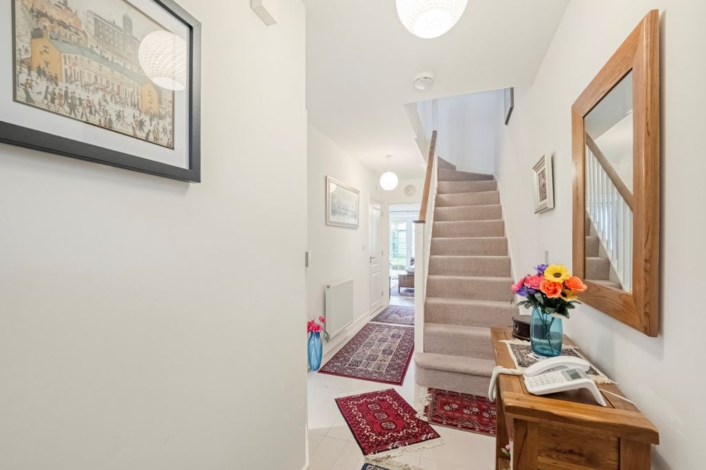 Property photo 2 of 15 Picture No. 04