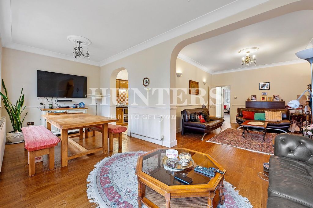 Property photo 3 of 19 Dining Room To Rear Reception