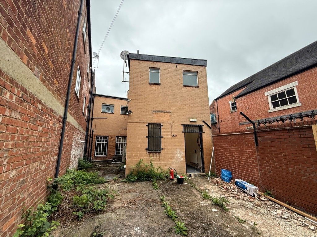 Property photo 1 of 13 Outside, Entrance And Yard To The Rear Of 26 Market Place