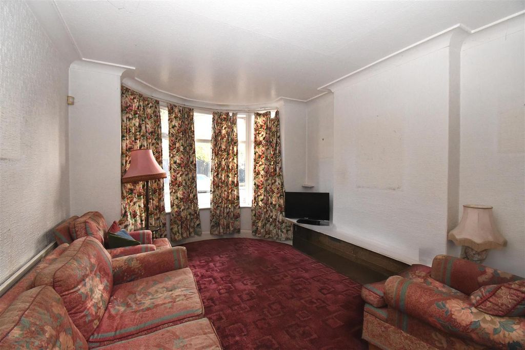 Property photo 2 of 14 User_Edited_Photo-F99Bab28_User-Edited-727B8d11-74