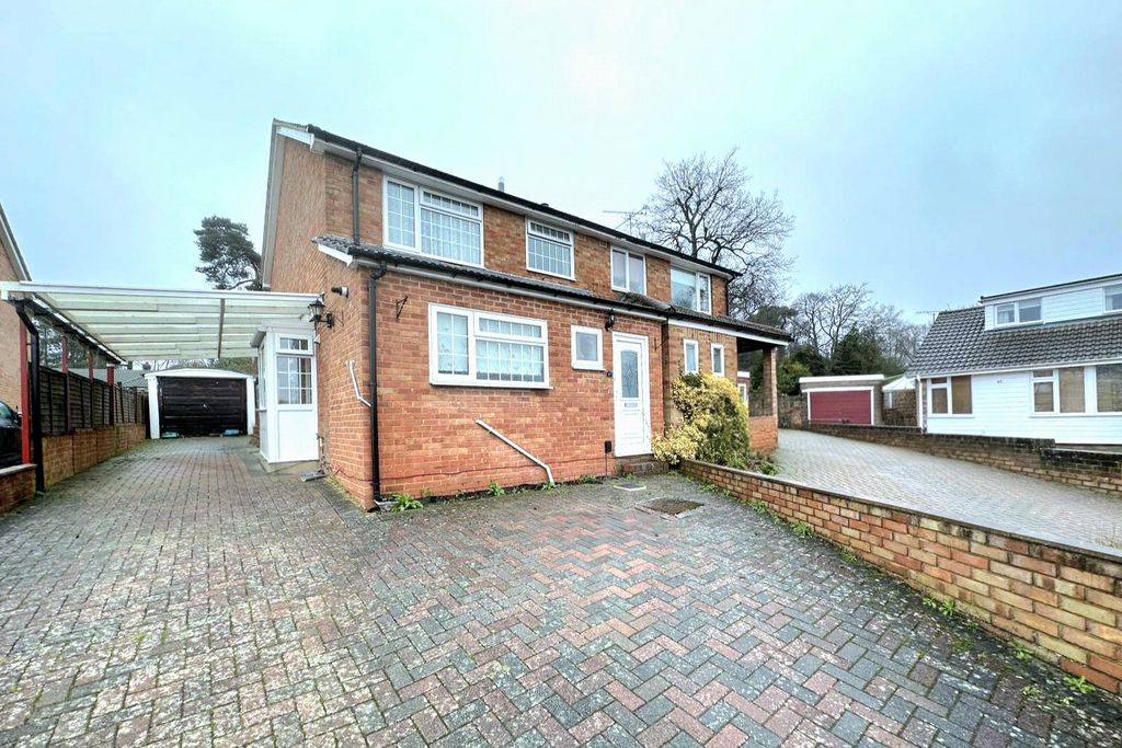 Property photo 1 of 11 Picture No. 02