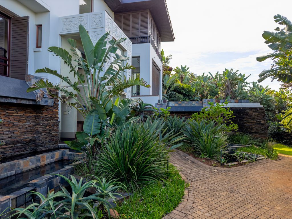Property photo 2 of 75