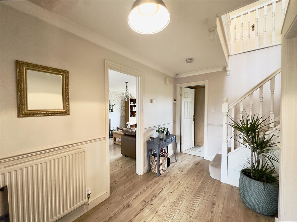 Property photo 3 of 25 3