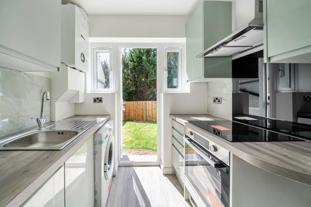 Property photo 2 of 12 1487314-6-6A4bbc7...
