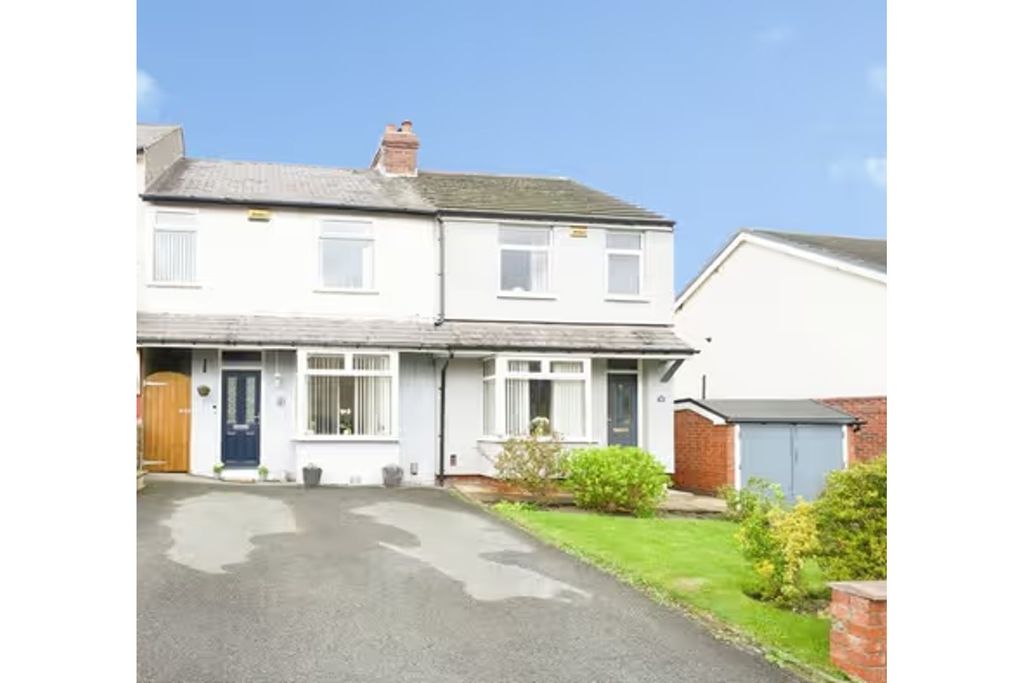 Property photo 2 of 14