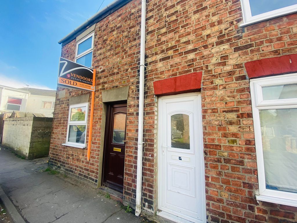 Property photo 1 of 6 Front