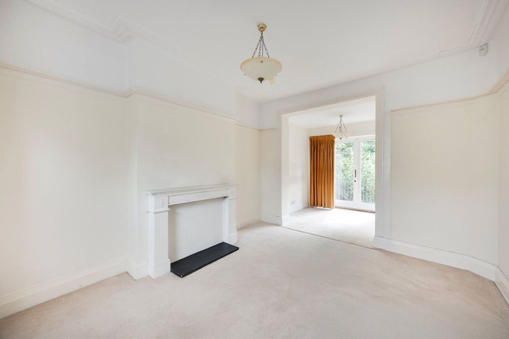 Property photo 3 of 14 Picture No. 06