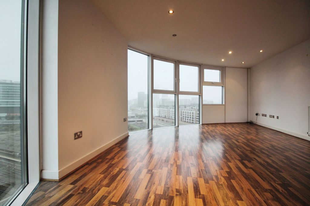 Property photo 3 of 11 d5c53A1F-Img_6851.Jpg