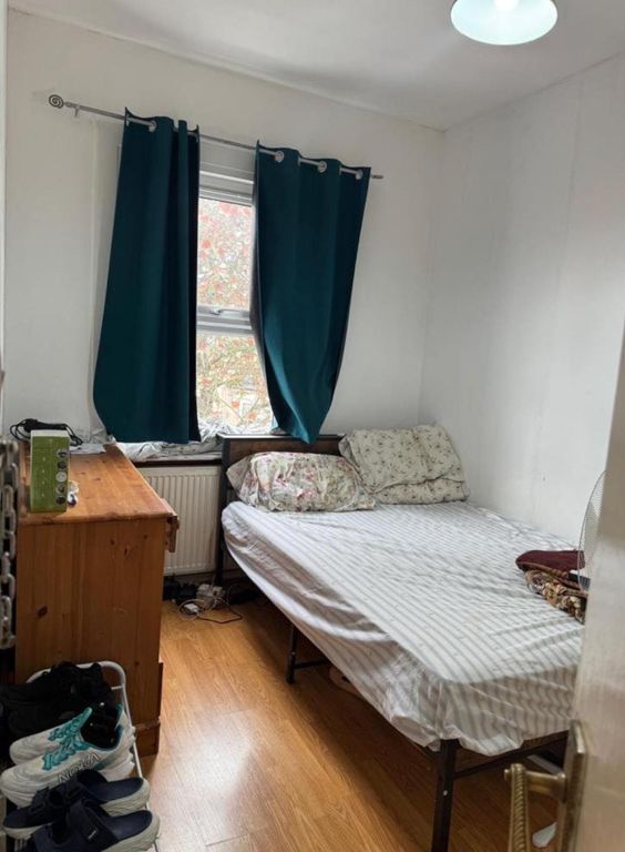 Property photo 1 of 3