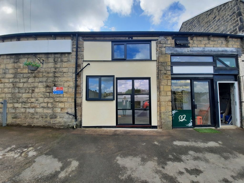 Property photo 1 of 8 Photo 10