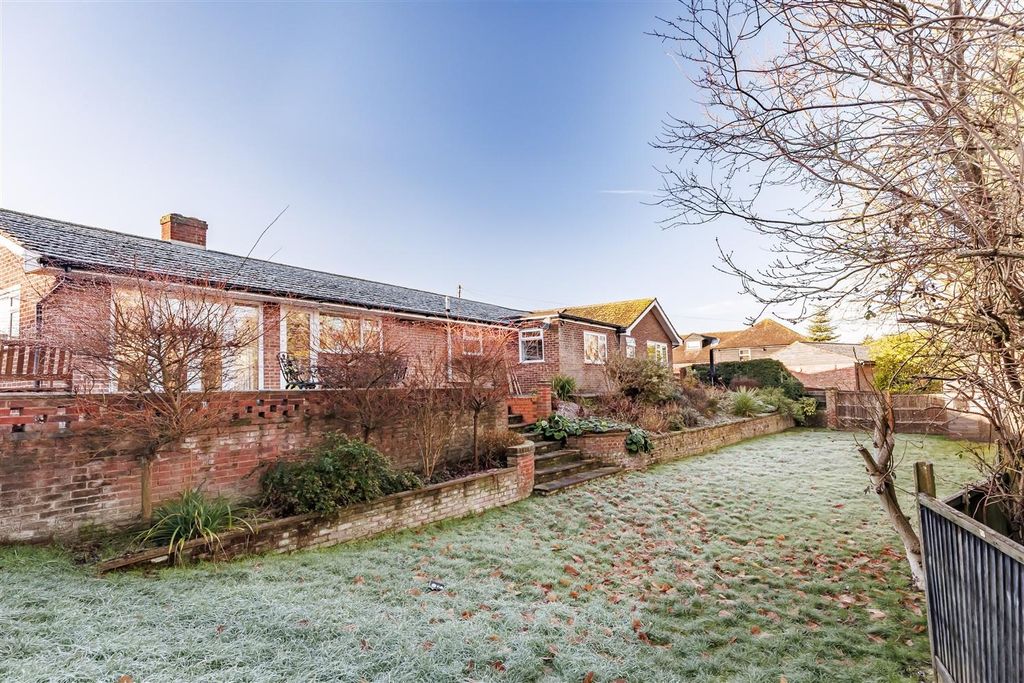 Property photo 3 of 35 Raven Brook (27).Jpg