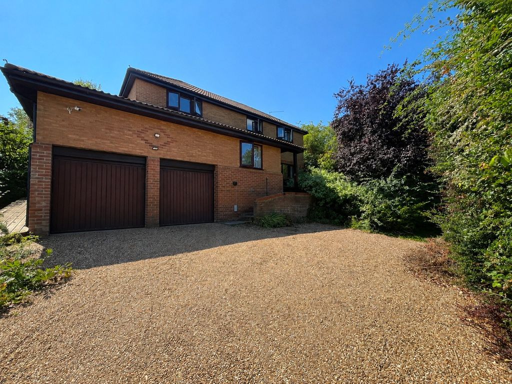Property photo 1 of 33 Picture No. 71