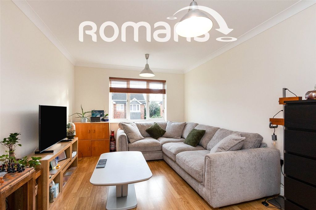 Property photo 3 of 8 Picture No. 04