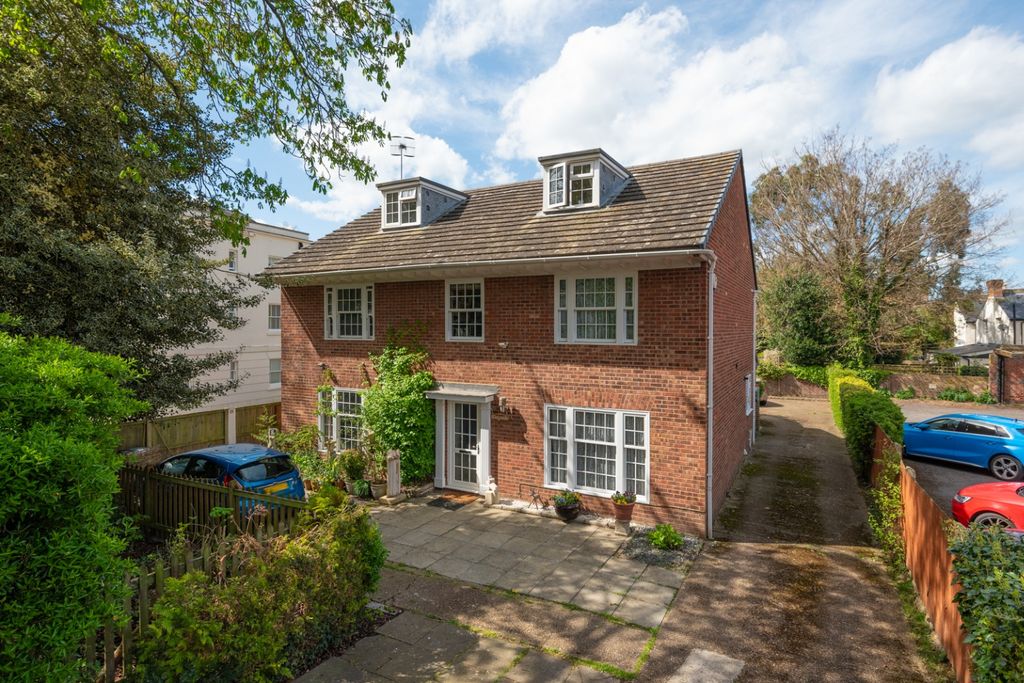 Property photo 1 of 24 4141061