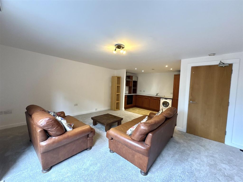 Property photo 2 of 6 1 Argyle - Living Area 1.Jpeg