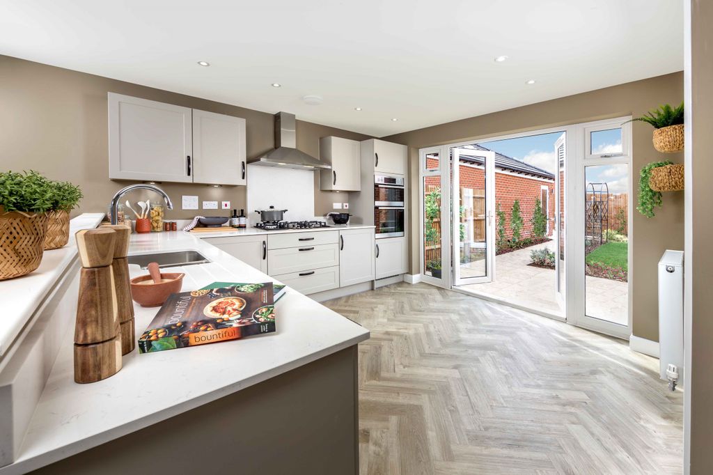 Property photo 2 of 10 Avondale Kitchen