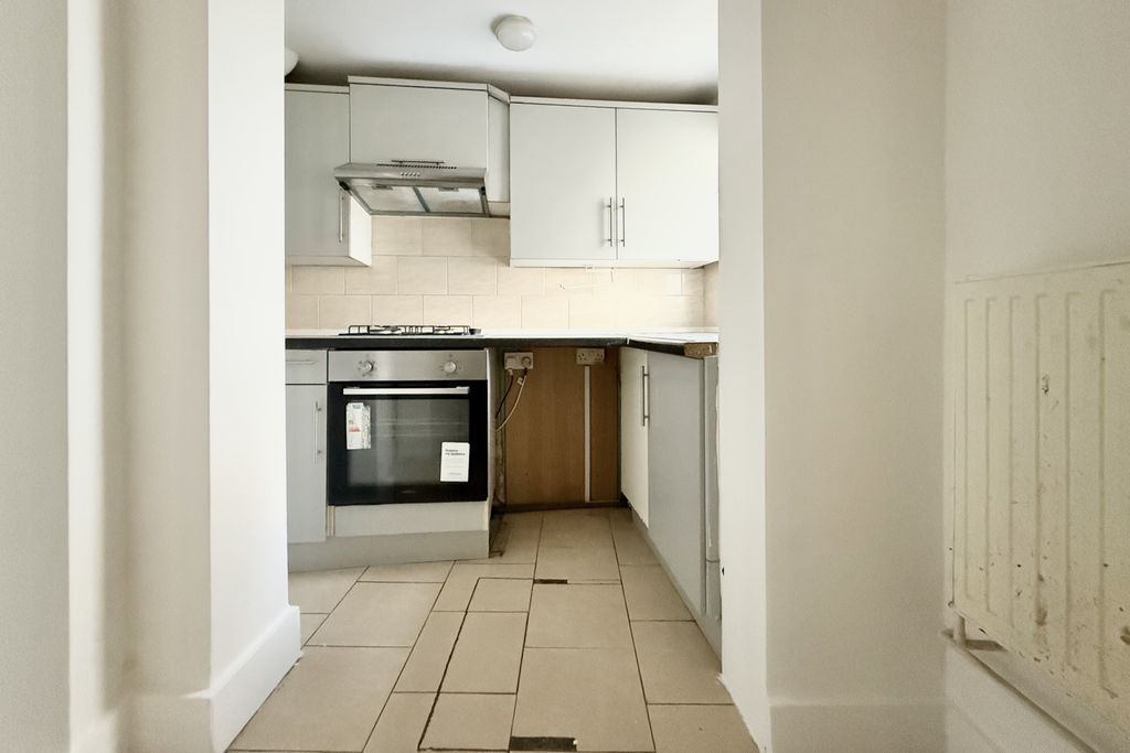 Property photo 2 of 7 2