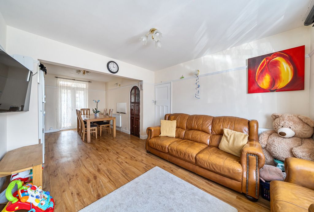 Property photo 2 of 20 1450010-10-69F211...