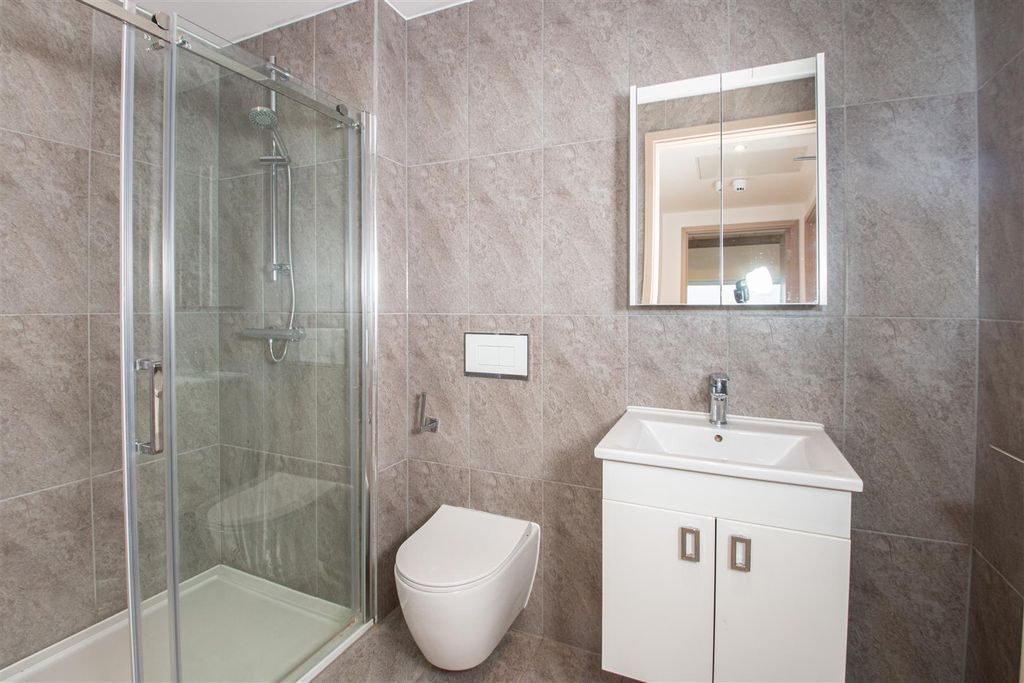 Property photo 3 of 26 409_6.Jpg