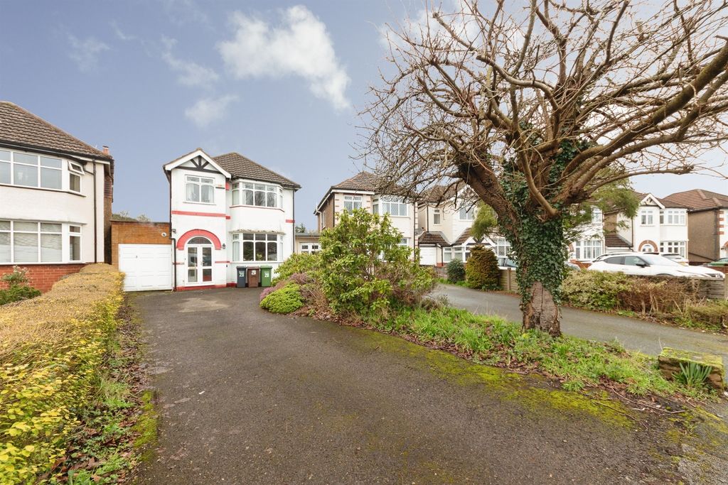 Property photo 2 of 24