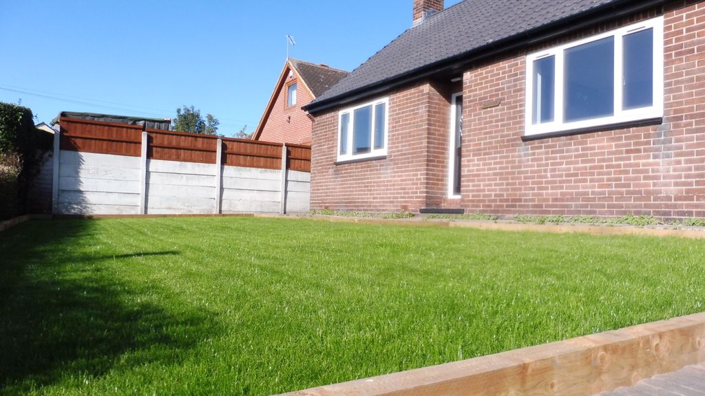 Property photo 2 of 14 Front Garden