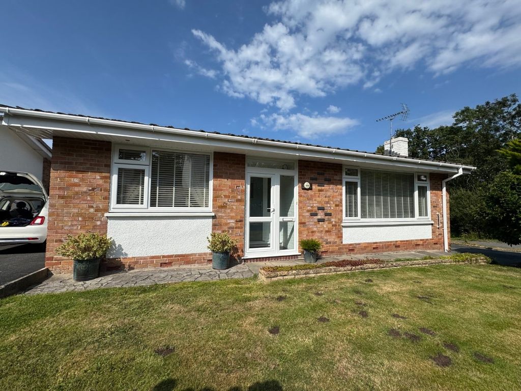 Property photo 1 of 34