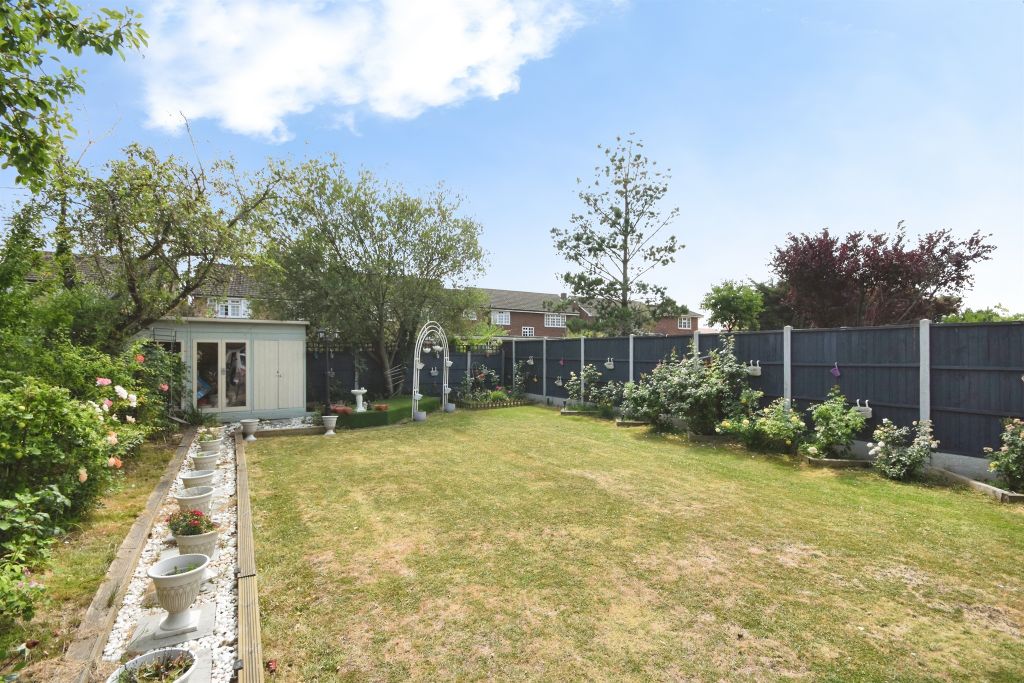 Property photo 2 of 20