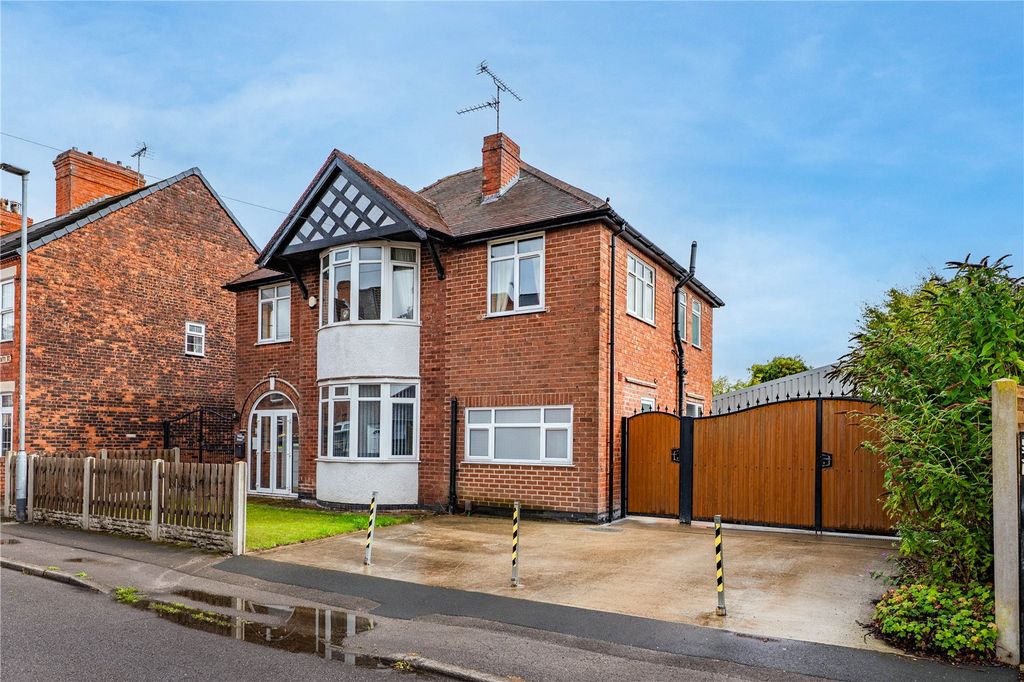 Property photo 1 of 42 Picture No. 48