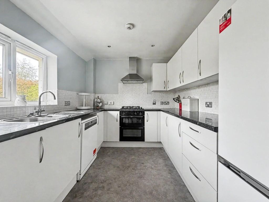 Property photo 2 of 8 Whatsapp Image 20260909 At 174021.Jpg