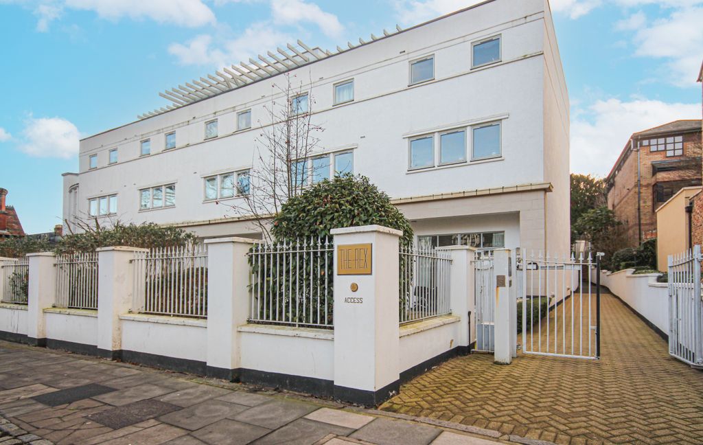 Property photo 2 of 7 Img6441