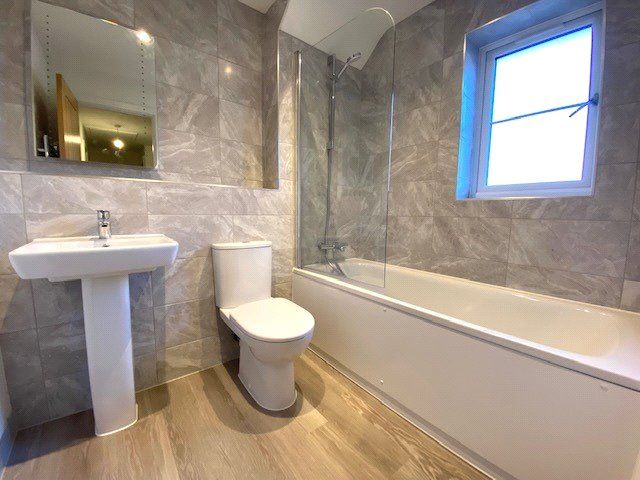 Property photo 3 of 6 Picture No. 05