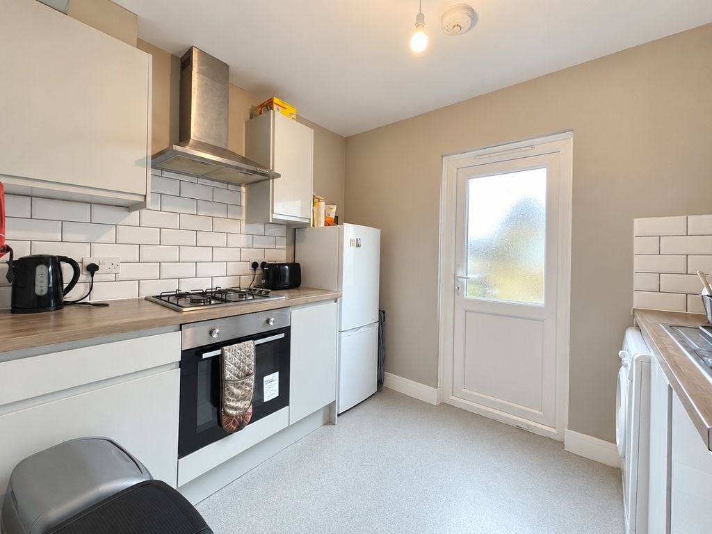 Property photo 3 of 9 4623062