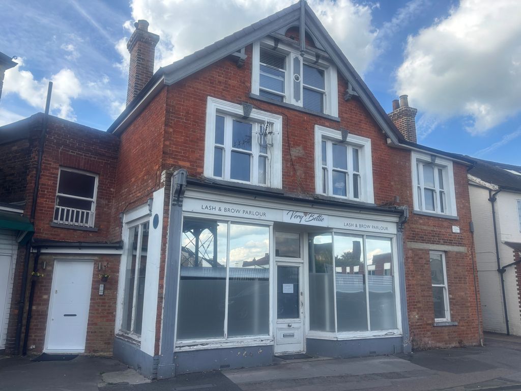 Property photo 1 of 6