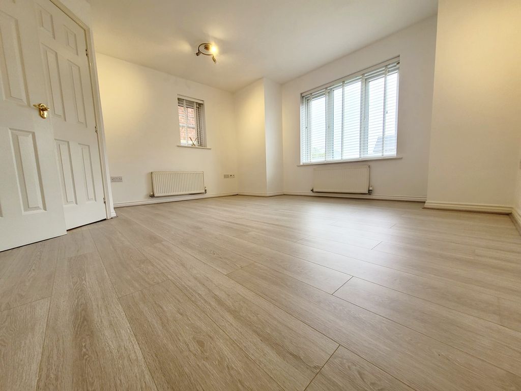 Property photo 1 of 7 Lounge