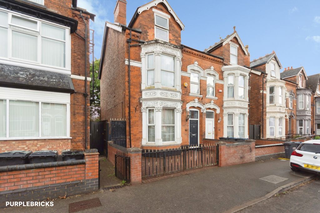 Property photo 1 of 29