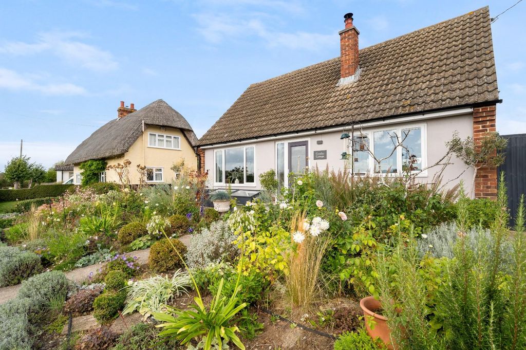 Property photo 1 of 27 Frontage