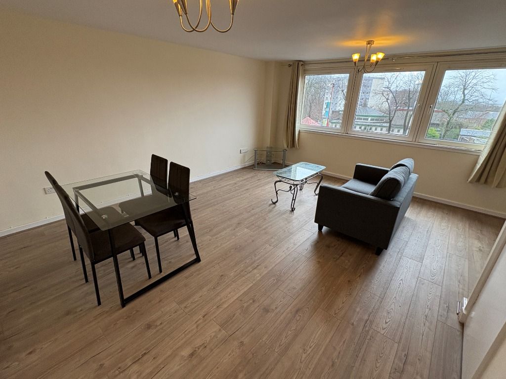 Property photo 3 of 10 Photo 3