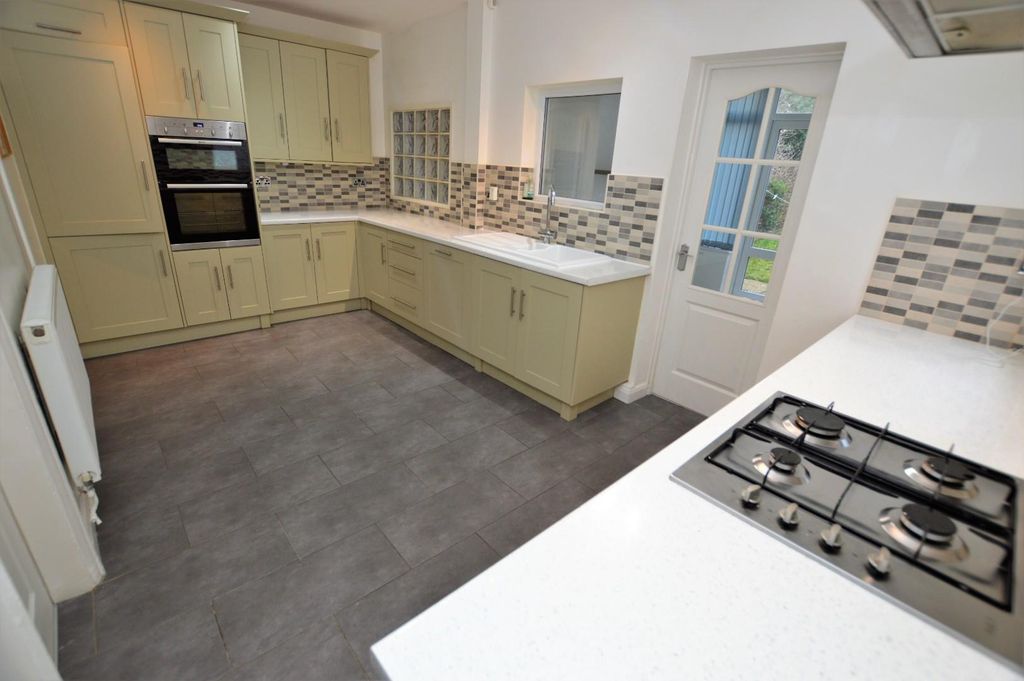Property photo 3 of 9 Kitchen-Breakfast Room