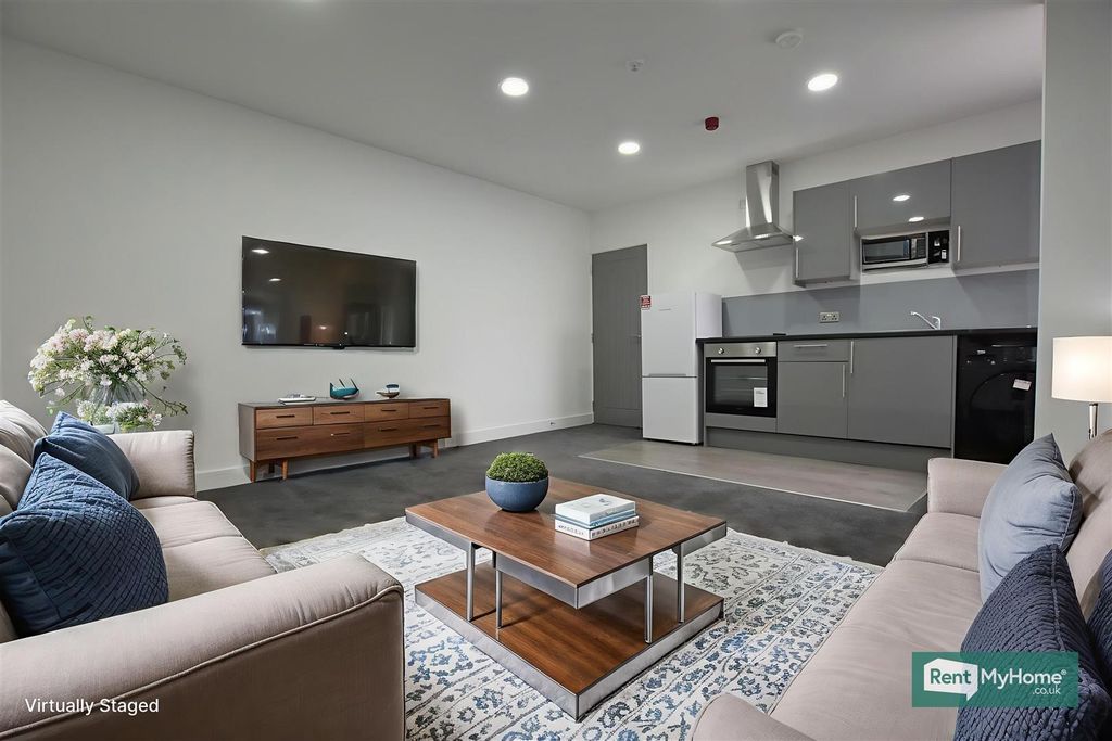 Property photo 1 of 5 Lounge