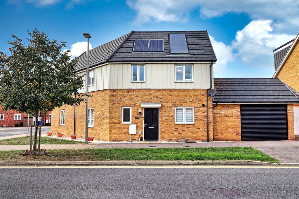 Property photo 1 of 30