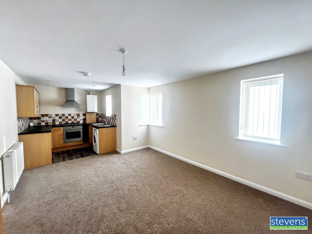 Property photo 2 of 7 Image00010 (10)