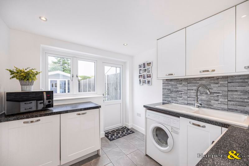 Additional image 9 of 6 bed property for saleMayplace Road East, Bexleyheath DA7