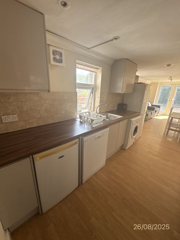 Property photo 2 of 15 Gallery