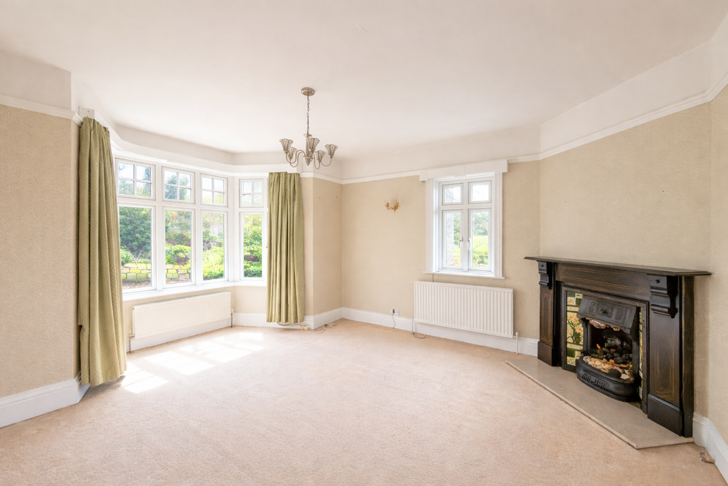 Property photo 2 of 27