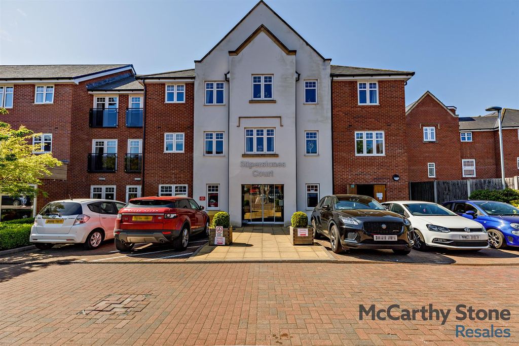 Property photo 1 of 19 Stiperstones Court
