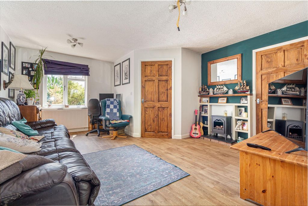 Property photo 3 of 17 Living-Room-1.Jpg