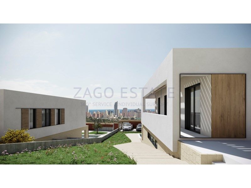 Property photo 2 of 8