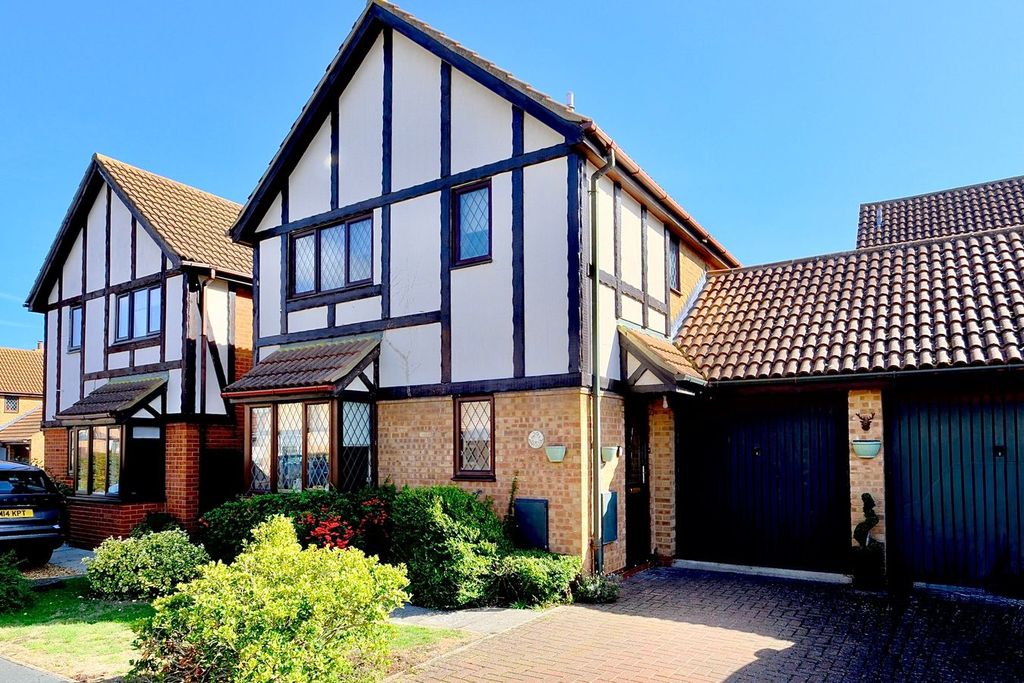 Property photo 1 of 14