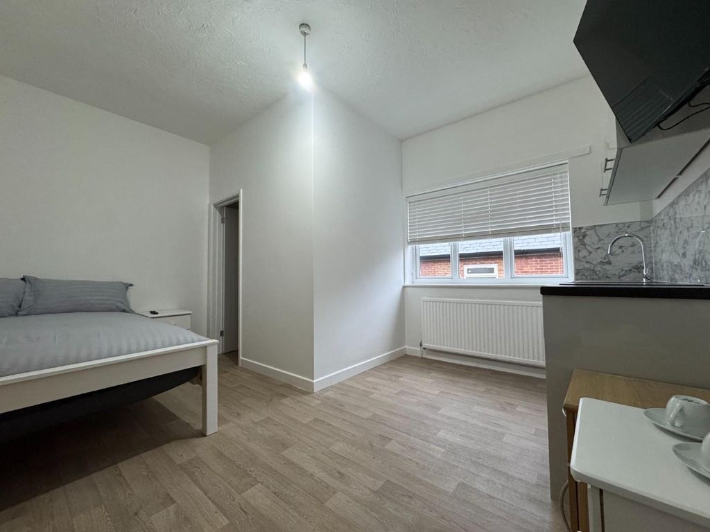 Property photo 3 of 7 Photo 10-12-2024, 13 49 03.Jpg